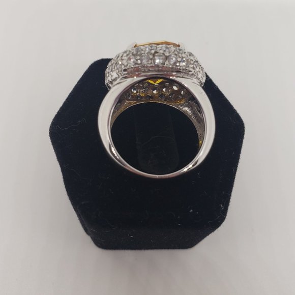 Simulated Yellow & Clear Gemstone Ring Size 6 - Picture 7 of 8